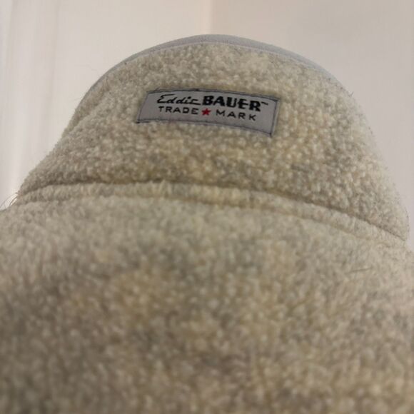 Eddie Bauer size Petite Small Neutral Light Grey Fleece Vest - Picture 6 of 7